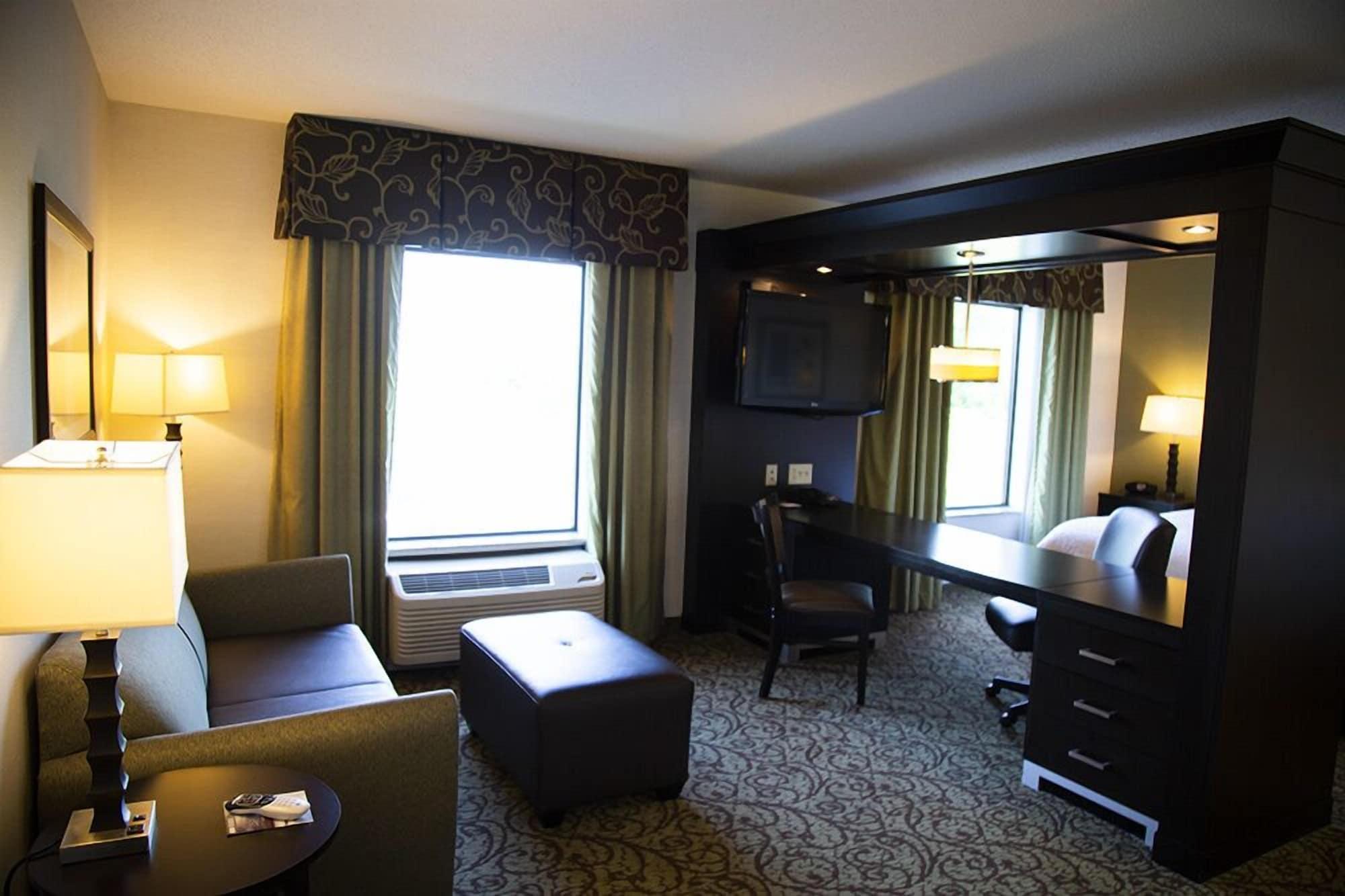 Hampton Inn & Suites Sharon West Middlesex Eksteriør billede