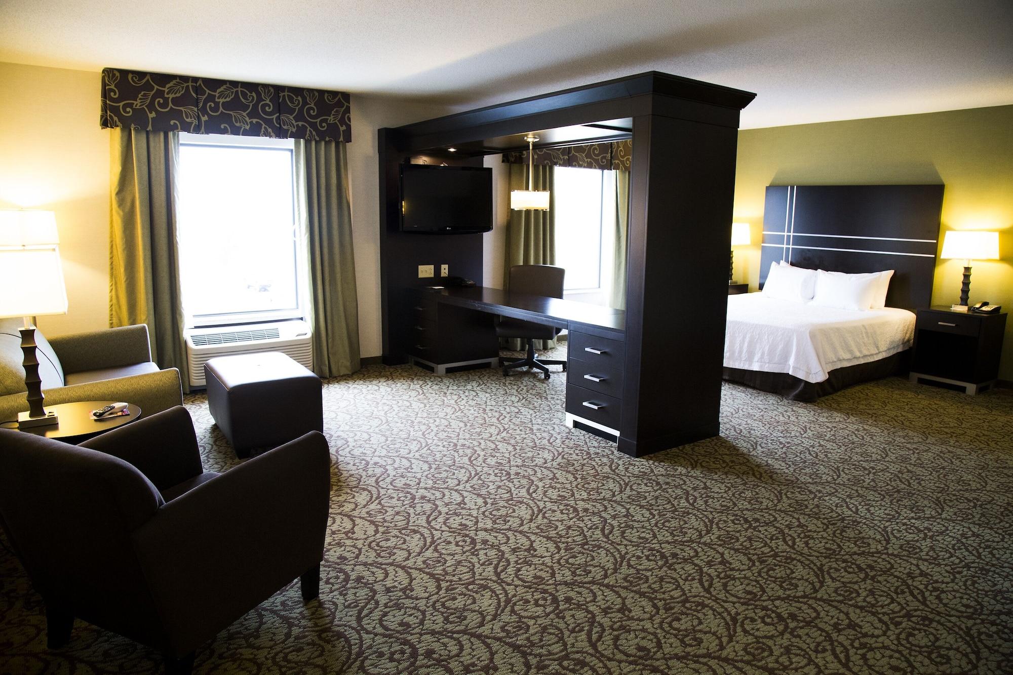 Hampton Inn & Suites Sharon West Middlesex Eksteriør billede
