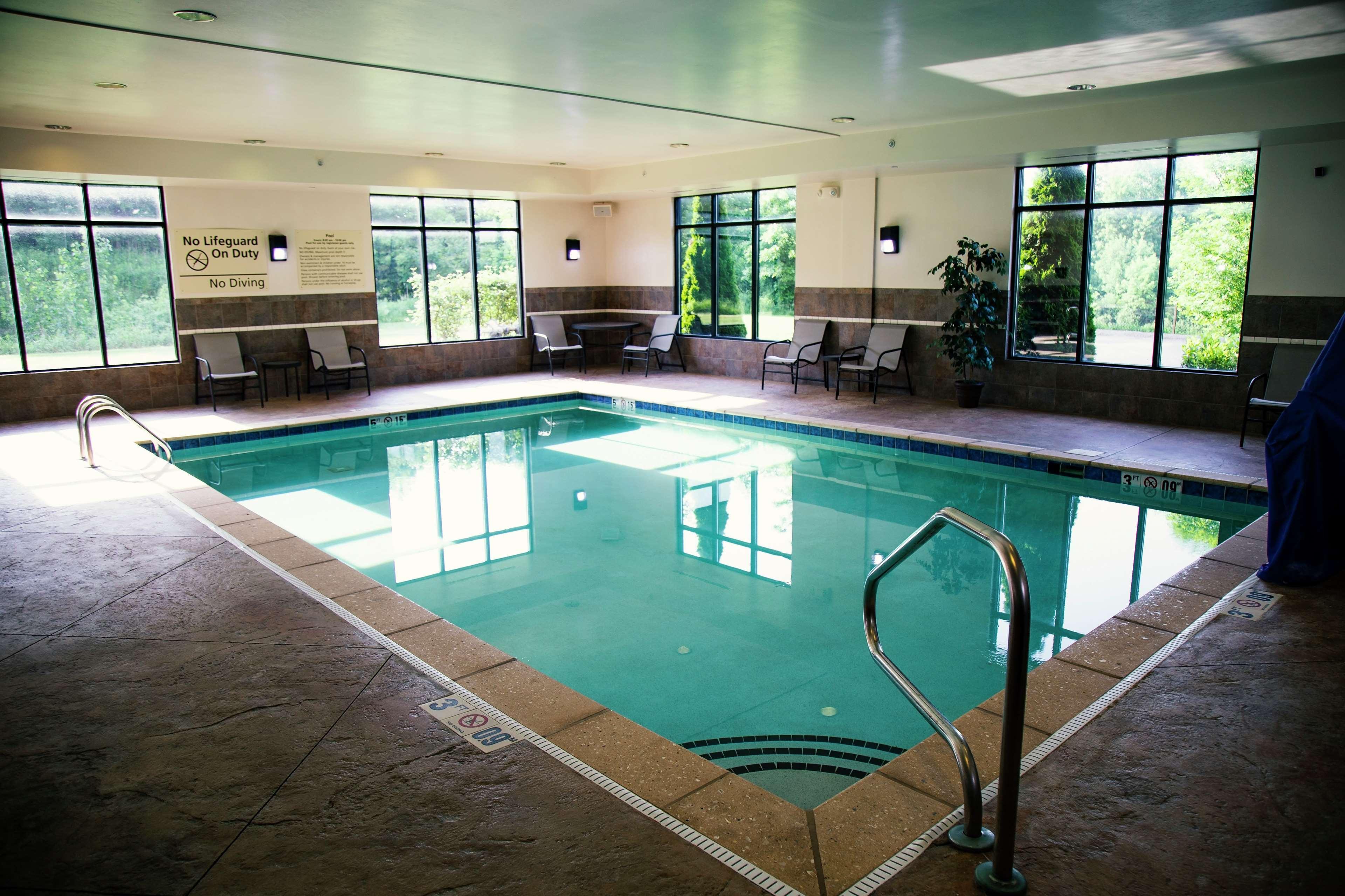 Hampton Inn & Suites Sharon West Middlesex Eksteriør billede