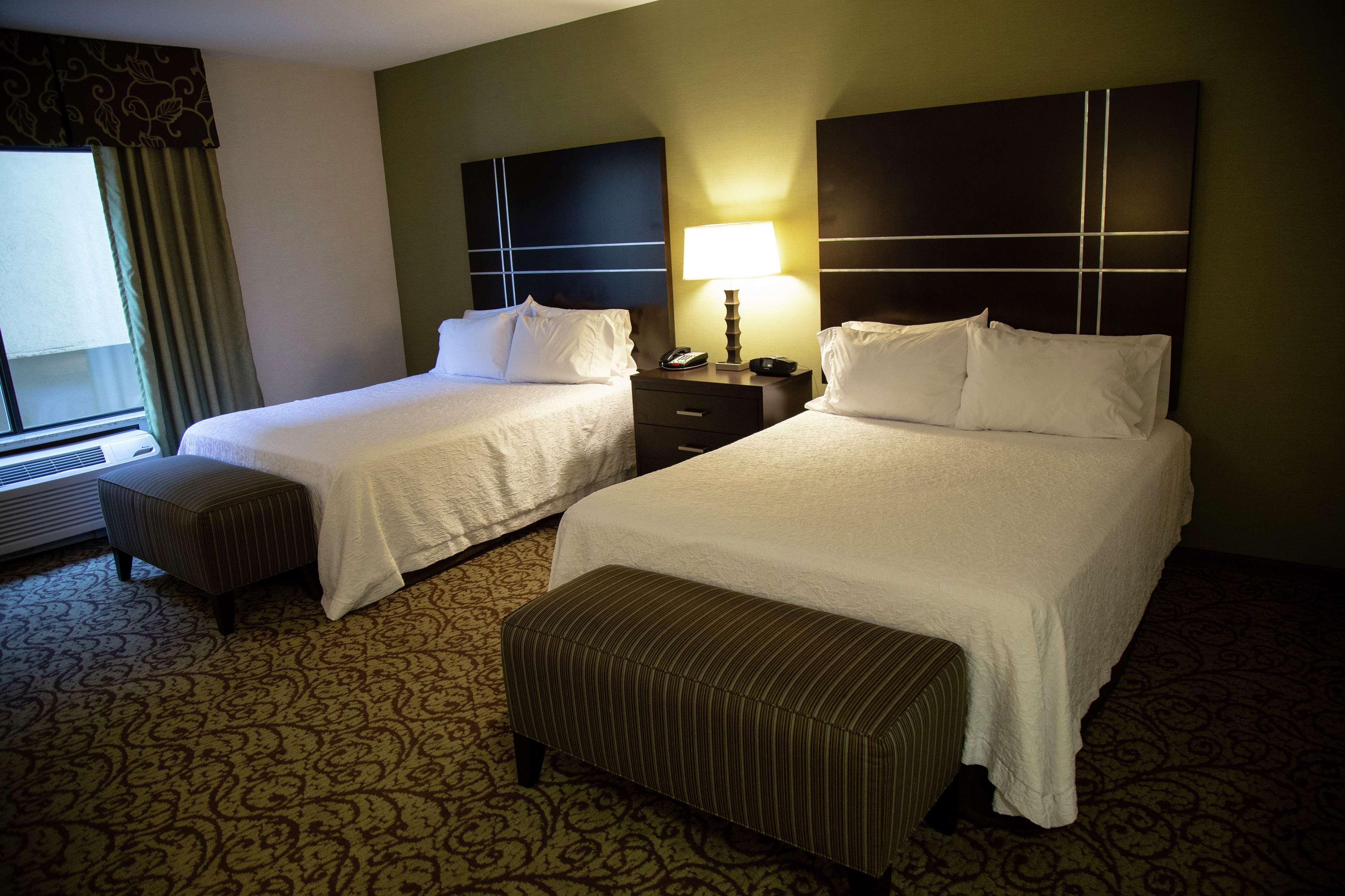 Hampton Inn & Suites Sharon West Middlesex Eksteriør billede