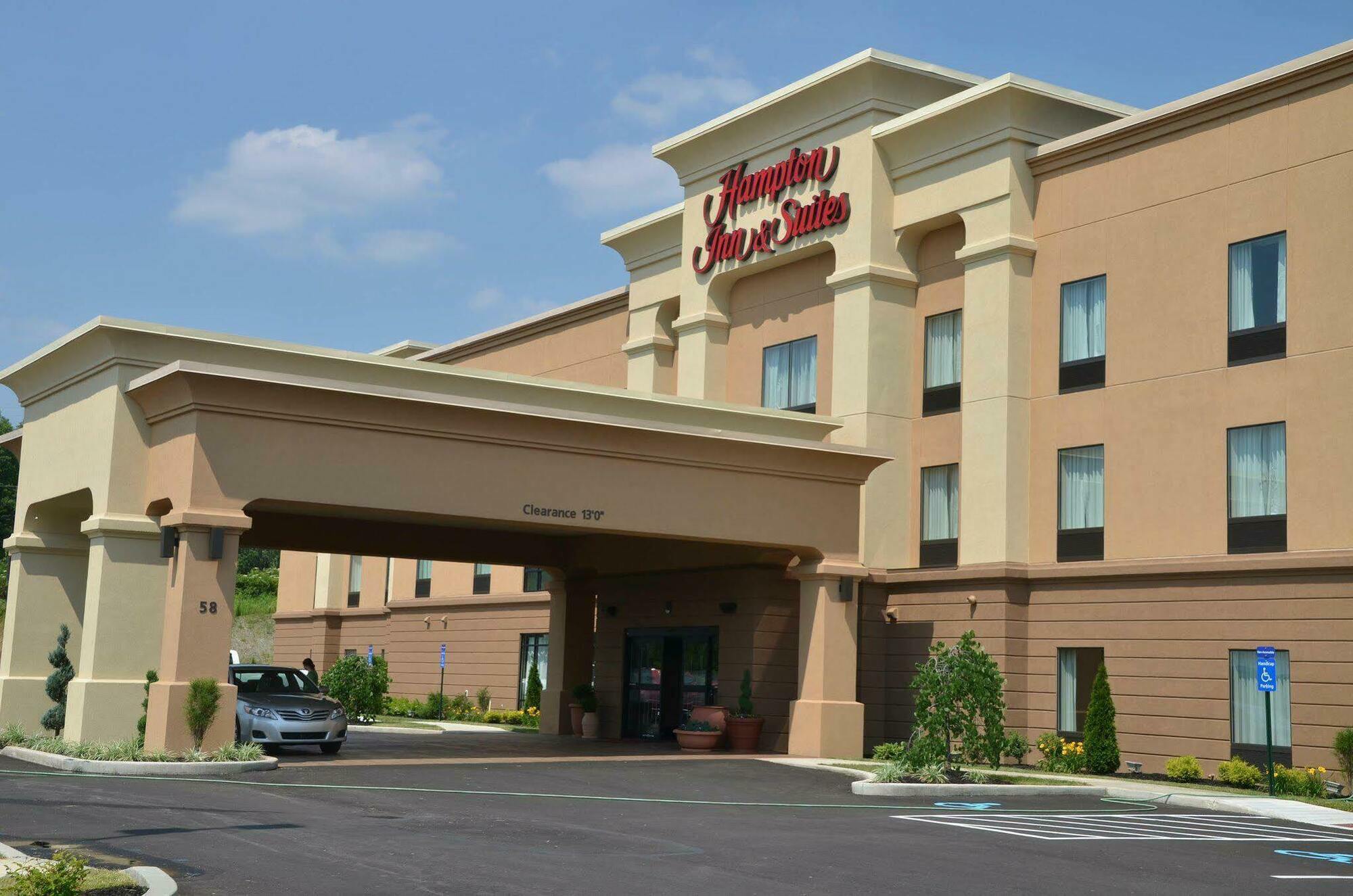 Hampton Inn & Suites Sharon West Middlesex Eksteriør billede